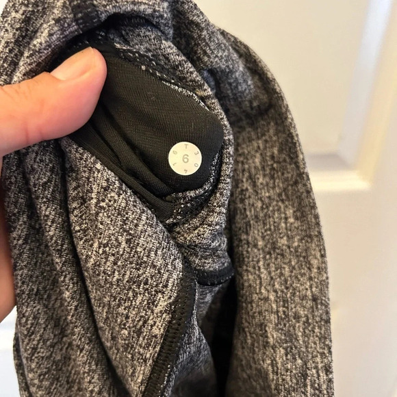 ! Lululemon HR Align Pant 28” Heathered Herringbone Black sz 6 - Picture 4 of 4